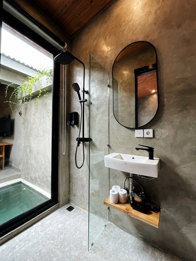 Bathroom 5, BRAND NEW! Tiny Paradise at Berawa, Badung
