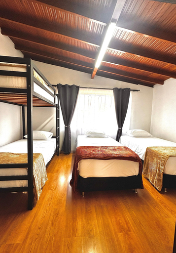 Room 2, Hostal Galería de la Montaña, Medellín