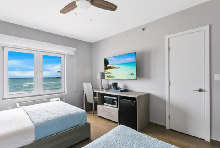 Bedroom 3, Hotel Sheldon, Broward