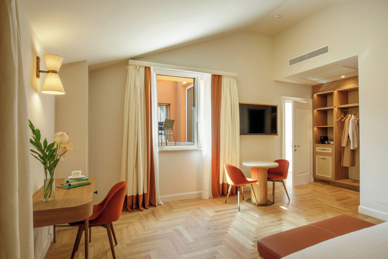 Room 3, Villa Miliani, Ancona