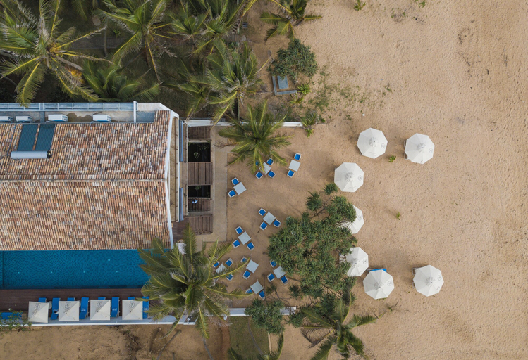 Beach 4, The Lucky Elephant, Hikkaduwa