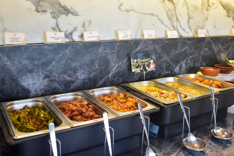 Food & Drinks 5, Hotel 88 Embong Kenongo by WH, Surabaya