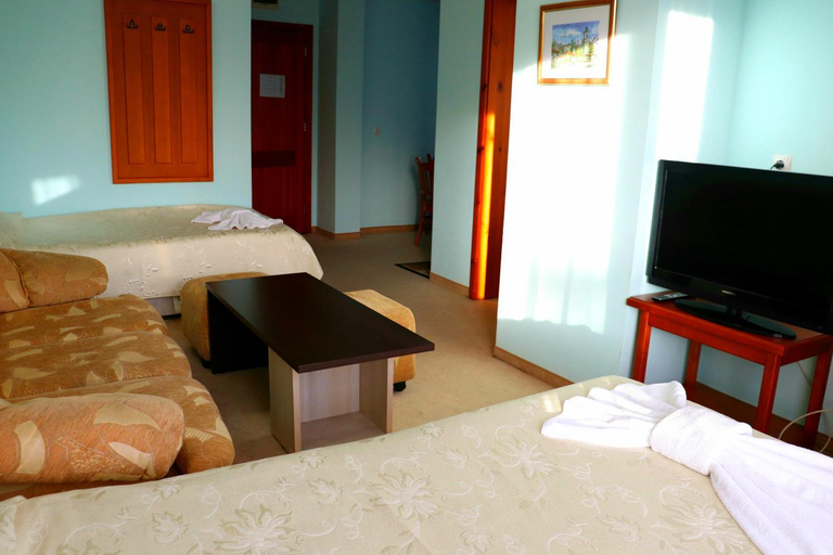 Bedroom 5, Family Hotel LILI, Bansko
