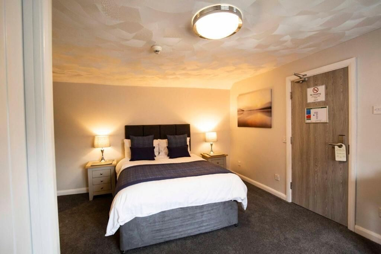 Bedroom 2, The Kinderton Hotel, Cheshire West and Chester