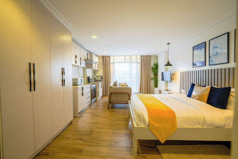 Room 2, Qusini Kenya, Langata