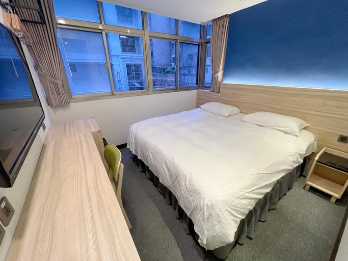 bedroom 14