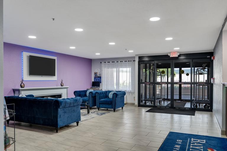 Public Area 2, Baymont by Wyndham La Crosse/Onalaska, La Crosse
