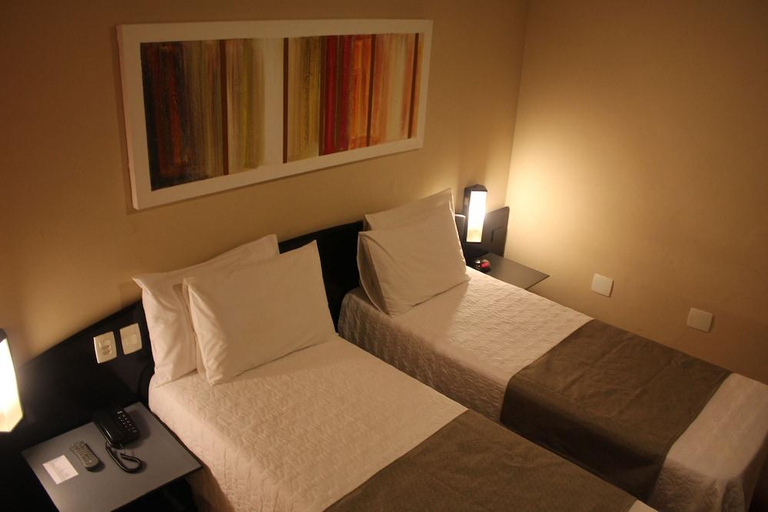 Bedroom 3, Galicia Hotel, Rio de Janeiro