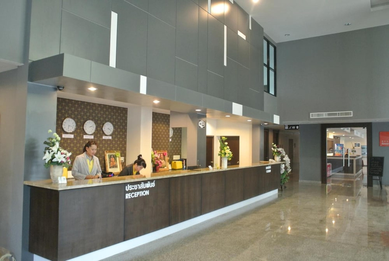 Public Area 2, S Tara Grand Hotel, Muang Surat Thani