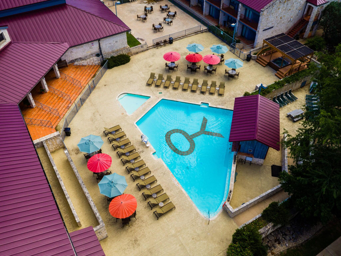 Sport & Beauty 5, Y O Ranch Hotel, Kerr