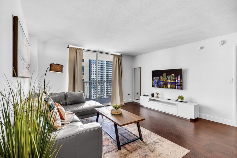 Others 5, Modern Brickell Condo with Ocean & City Views, Miami-Dade