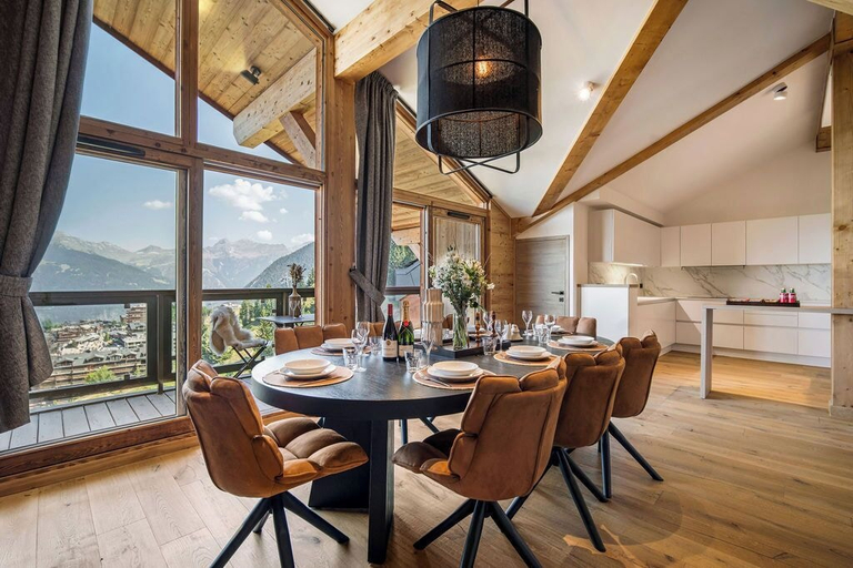 In-room dining 4, L'ARIONDAZ COURCHEVEL, Savoie
