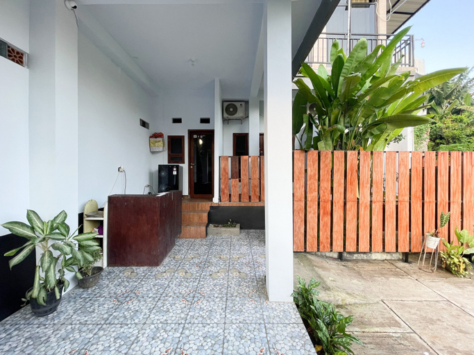 Lobby 5, Tiny House Gianyar RedPartner, Gianyar