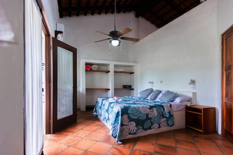 Bedroom 2, Villas Mymosa, Aguirre