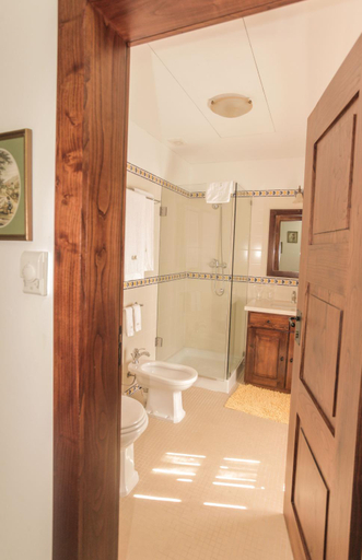Bathroom 4, Quinta de Malta, Barcelos