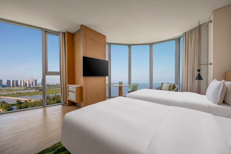 Bedroom 3, Holiday Inn BEIHAI SILVER BEACH by IHG, Beihai