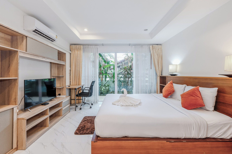 Room 5, 1BR Near Naiharn Pool&Relaxed Vibes C199, Phuket Island