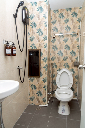 Bathroom 5, Sea Inn Pattaya, Pattaya