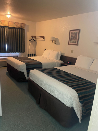 Room 2, Rails Inn, Rosebud