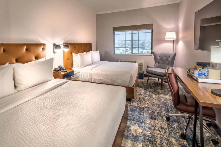 Bedroom 3, Four Points By Sheraton Anchorage Downtown, Anchorage