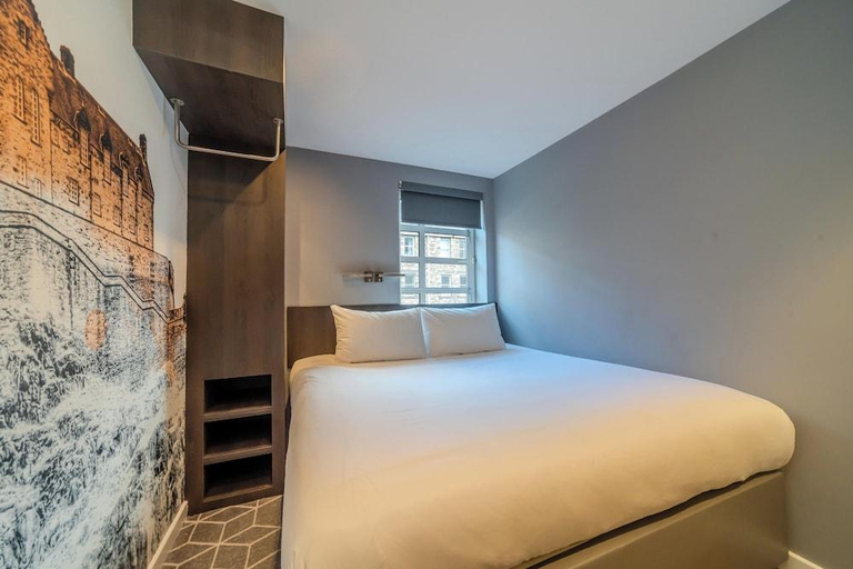 Bedroom 2, KM Central, Edinburgh