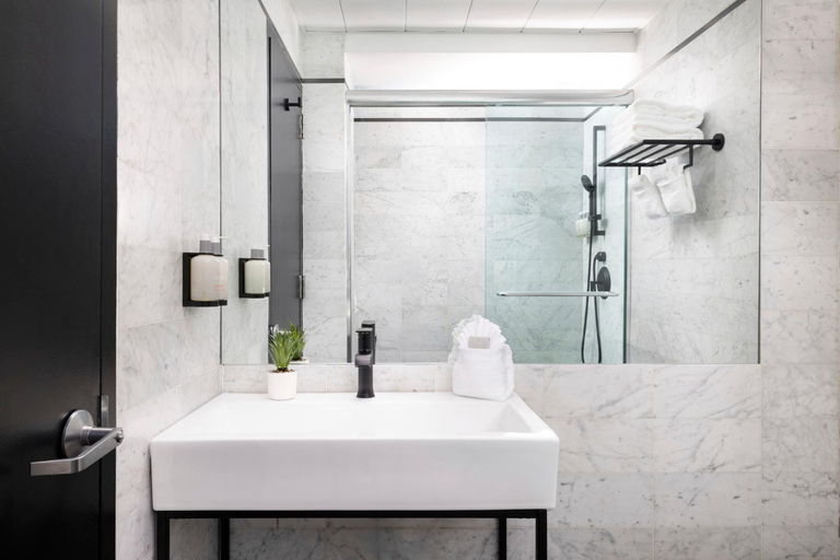 Bathroom 4, Arthouse Hotel, New York