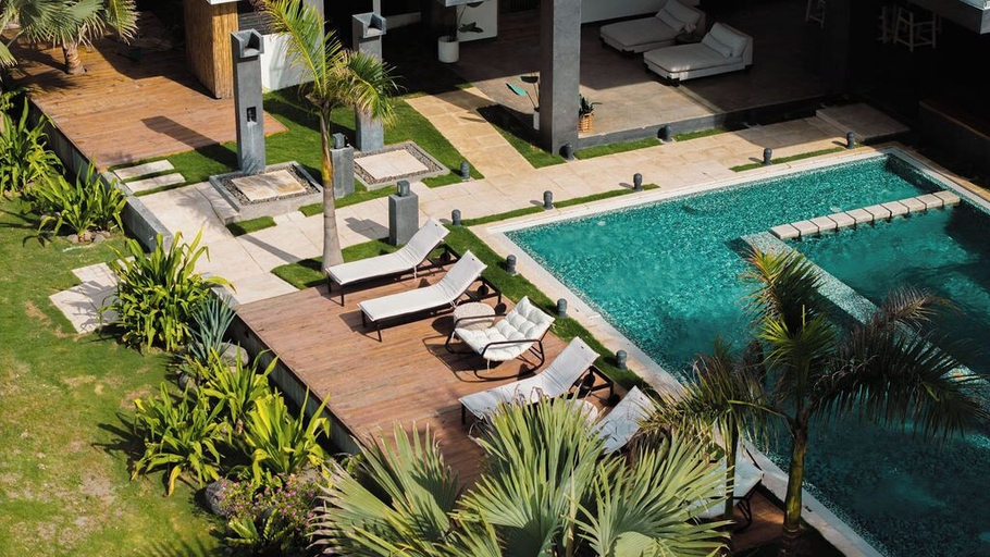 Pool 4, Cardedeu Residence Cangrejera, La Libertad