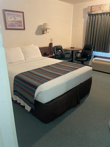 Room 3, Rails Inn, Rosebud