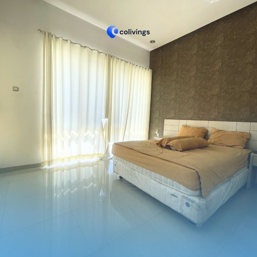 Others 3, Villa Kalimaya full AC - 3 Bedrooms, Malang