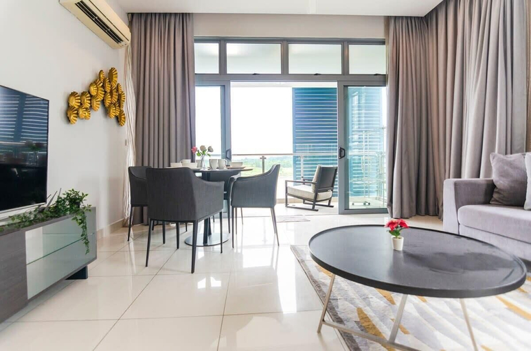 Interior 5, [pet-friendly] 3BR Somerset, Puteri Harbour, Legoland, Johor Bahru