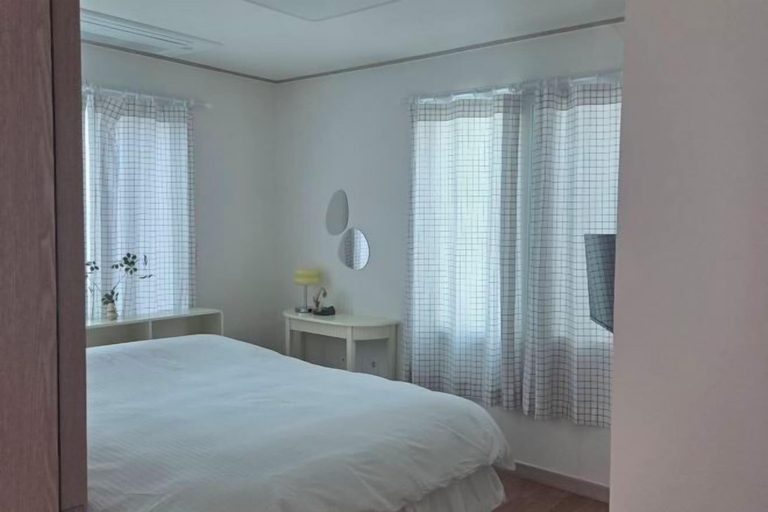 Room 2, JeJuHahastay, Jeju