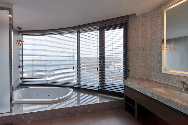 Bathroom, Partyz hotel, Suwon