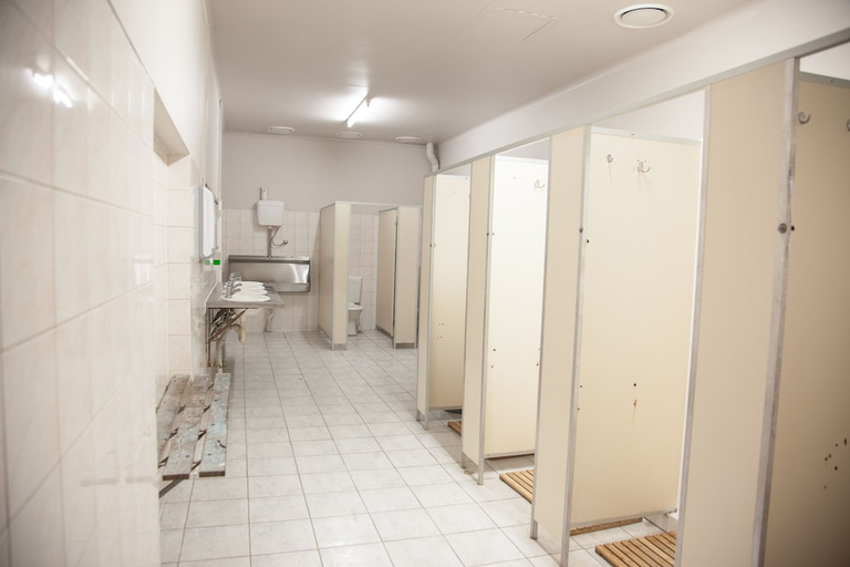 Bathroom 3, Fremantle Hostel, Fremantle
