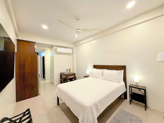 Room 5, Hibisco Belize