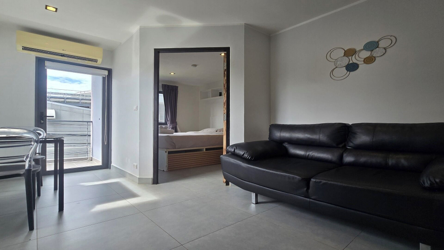 Living area 2, Island Escape 1BR T1-206, Pulau Phuket