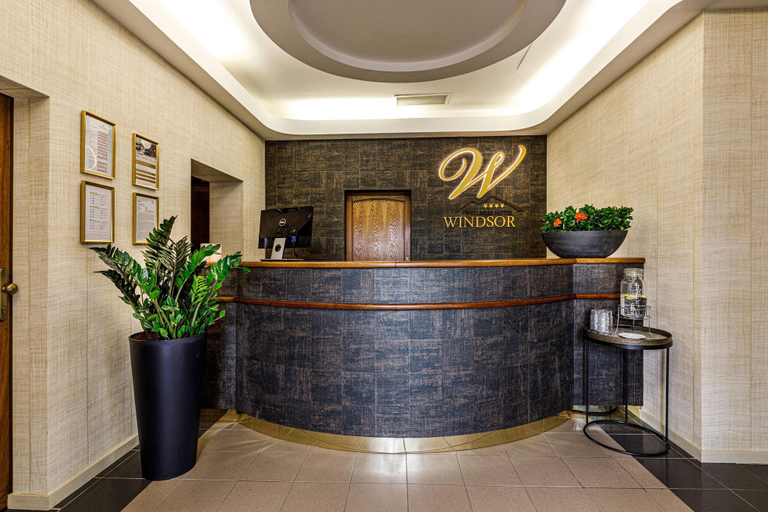 Public Area 2, Windsor, Trutnov