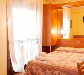 Others 4, Hotel Germania, Venezia