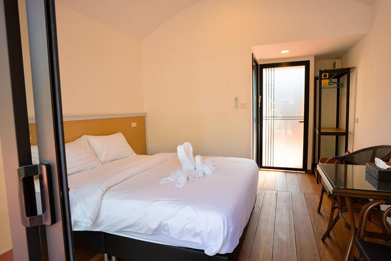 Daoneua Riverside Resort Room Type - Floating house