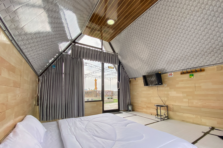 Bedroom 5, Merapi Hill Homestay Syariah Selo RedPartner, Boyolali