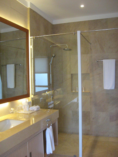 Bathroom 3, Chateau by the Sea, Lapu-Lapu City