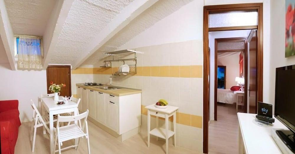 Others 4, Hotel Germania, Venezia