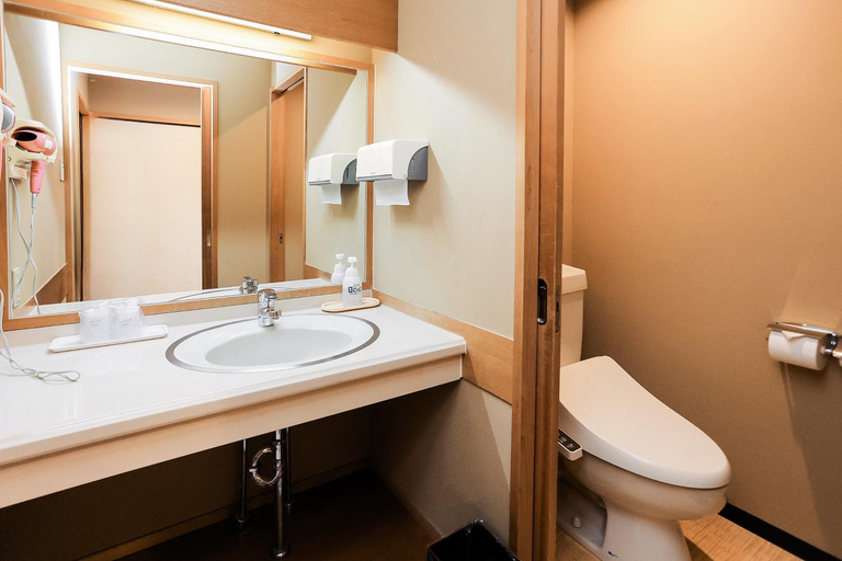 Bathroom 3, Ichinomata Onsen Kanko Hotel, Shimonoseki