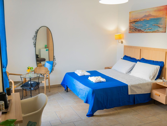 Room 4, Sea Vibes, Napoli