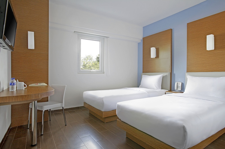 Bedroom 4, Amaris Hotel Cirebon, Cirebon