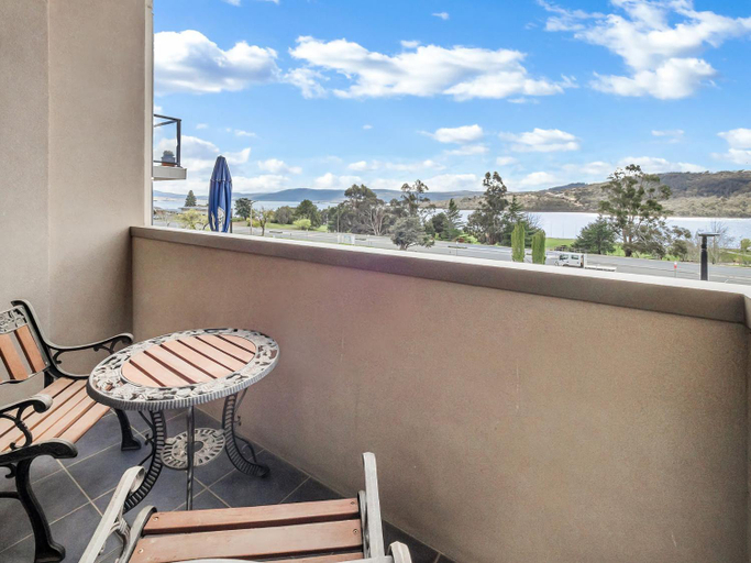 Others 4, Jasper 1 - Holiday Apartment, Snowy River