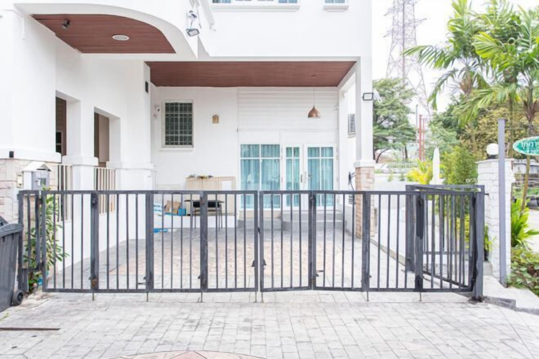 Exterior 4, tropical private pool villa, Chatuchak