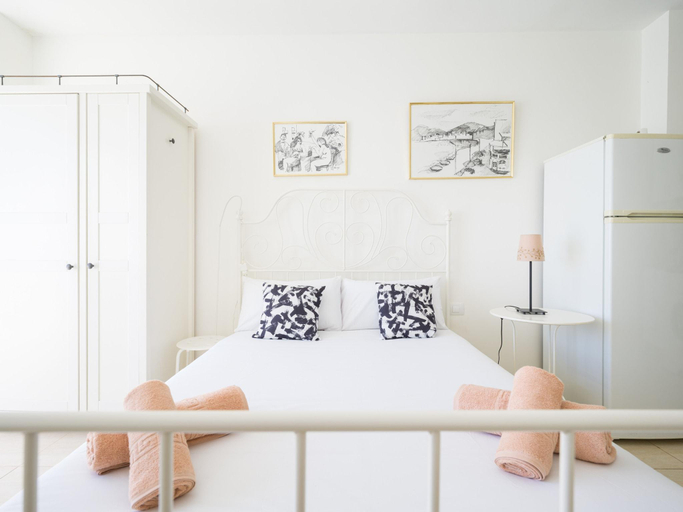 Bedroom 2, House on Playa de Las Canteras with Sea Views, Las Palmas