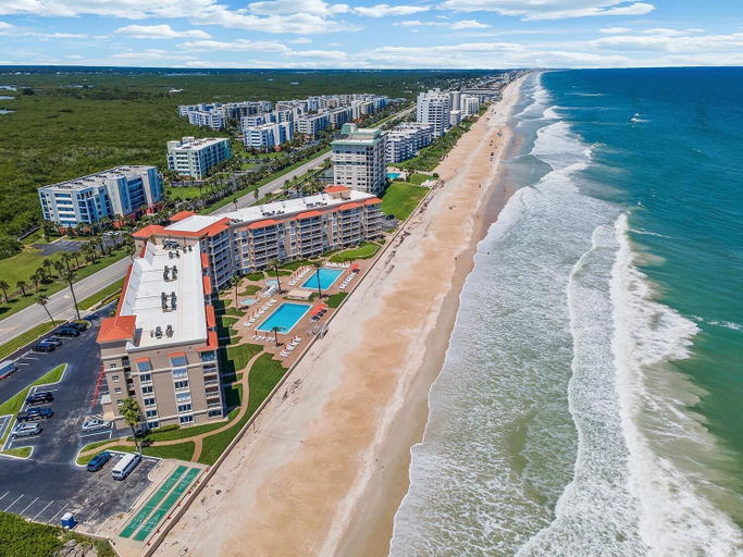 Exterior 4, Sandpiper 111, Volusia