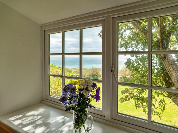 4, Cottage in Praa Sands with Stunning Sea Views, Cornwall