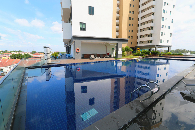 Sport & Beauty 2, PD D'Wharf Residence Seaview Suite - Up to 9 Pax, Port Dickson